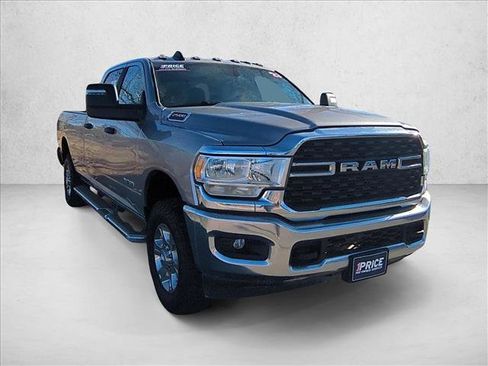 Used 2023 RAM 2500 Big Horn w/ Level 1 Equipment Group image 3