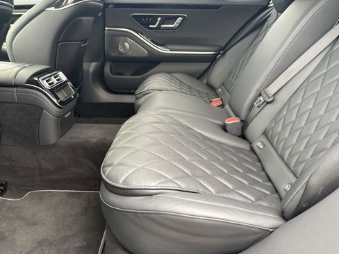 Used 2022 Mercedes-Benz S 580 4MATIC Sedan image 35