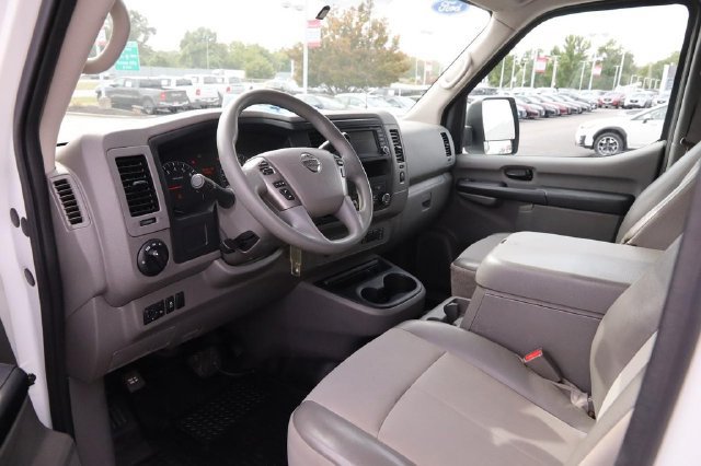 Used 2018 Nissan NV 2500 SV w/ Navigation Package RWD image 22