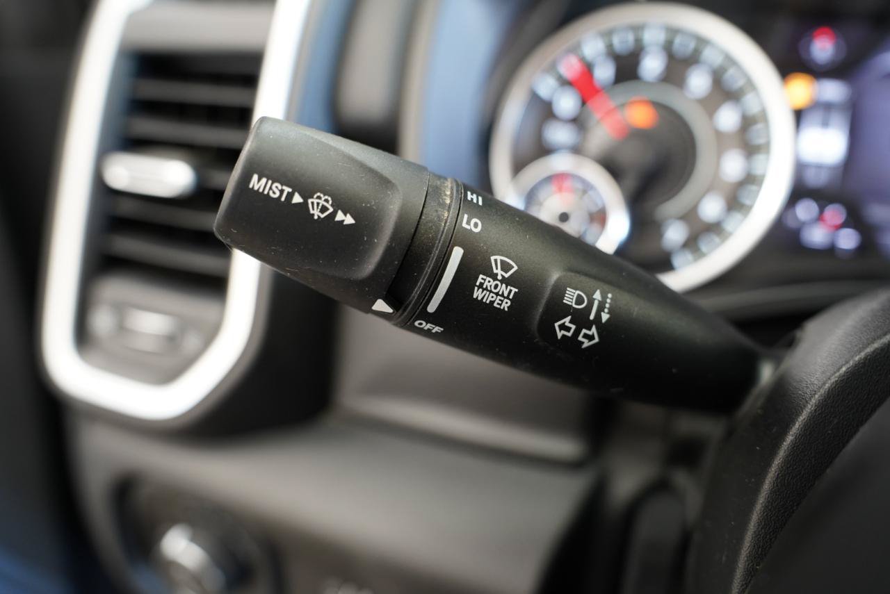 Used 2020 RAM 1500 Big Horn AWD/4WD image 14
