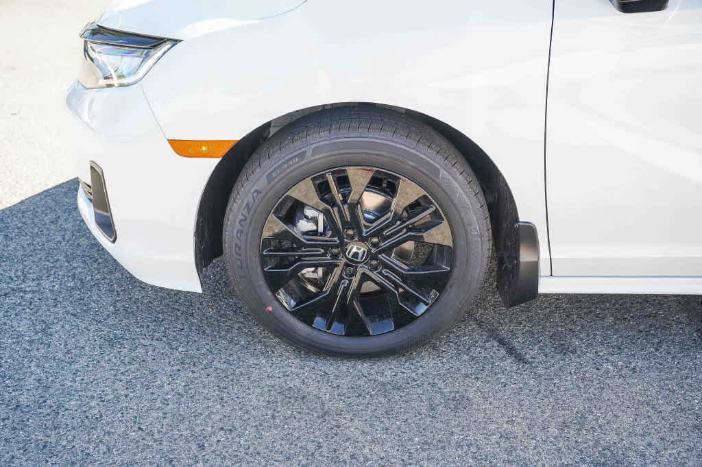 New 2027 Honda Odyssey Sport-L image 9