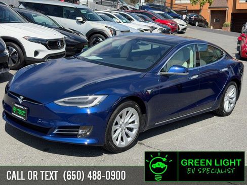 Used 2018 Tesla Model S 75D AWD/4WD image 1