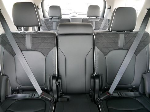 New 2026 Honda Pilot Elite image 13