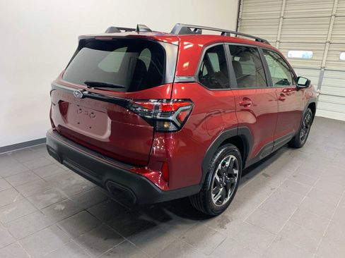 Used 2025 Subaru Forester Limited image 3