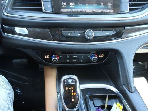 Used 2018 Buick Enclave Essence w/ Trailering Package FWD image 20