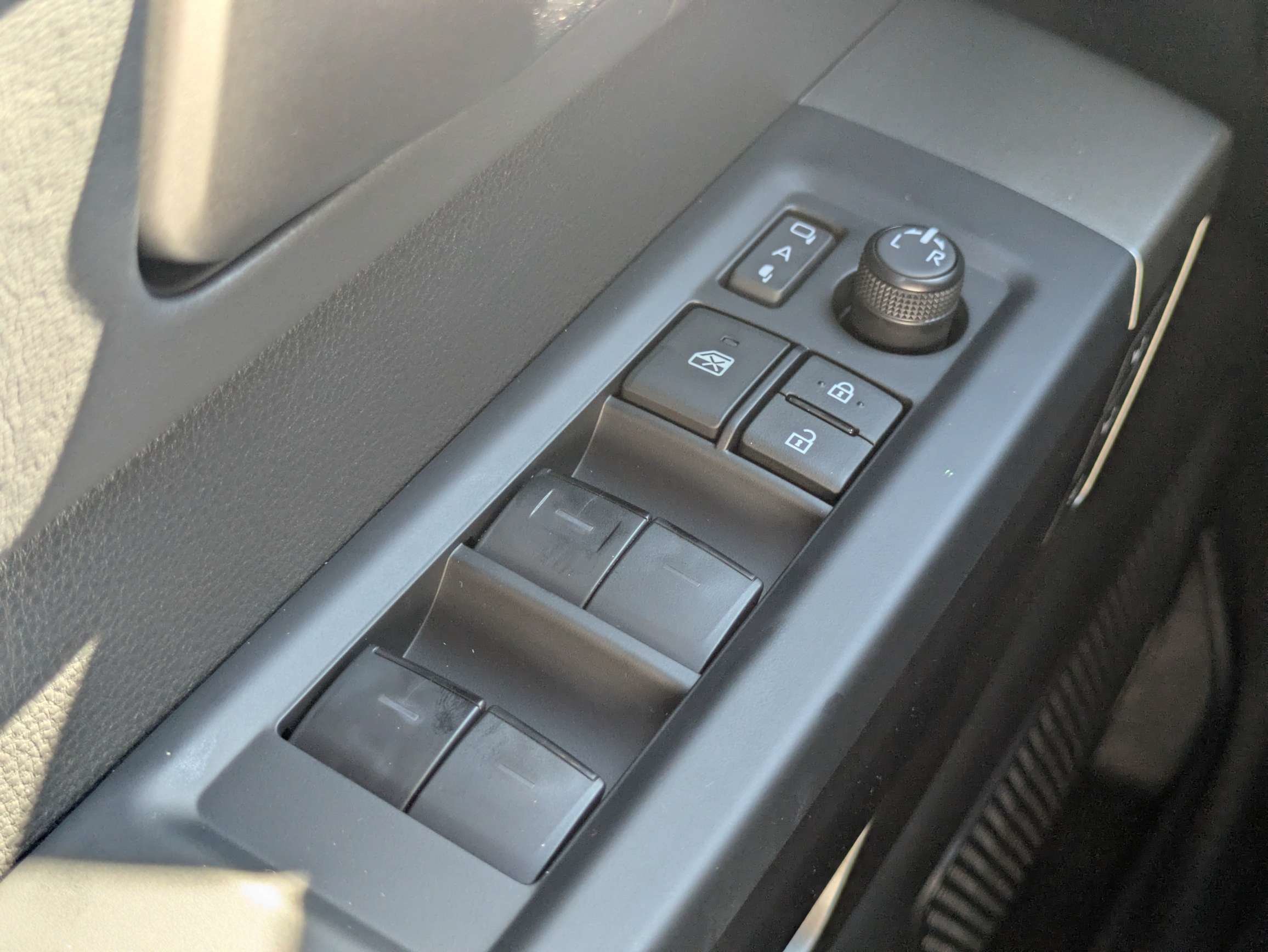 New 2026 Toyota Tundra Platinum AWD/4WD image 24