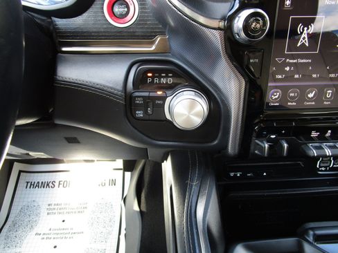 Used 2019 RAM 2500 Limited image 15