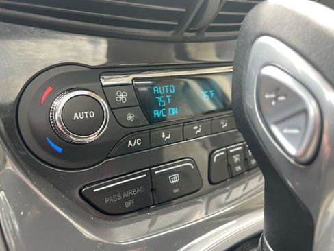 Used 2014 Ford Escape Titanium w/ Equipment Group 401A AWD/4WD image 28