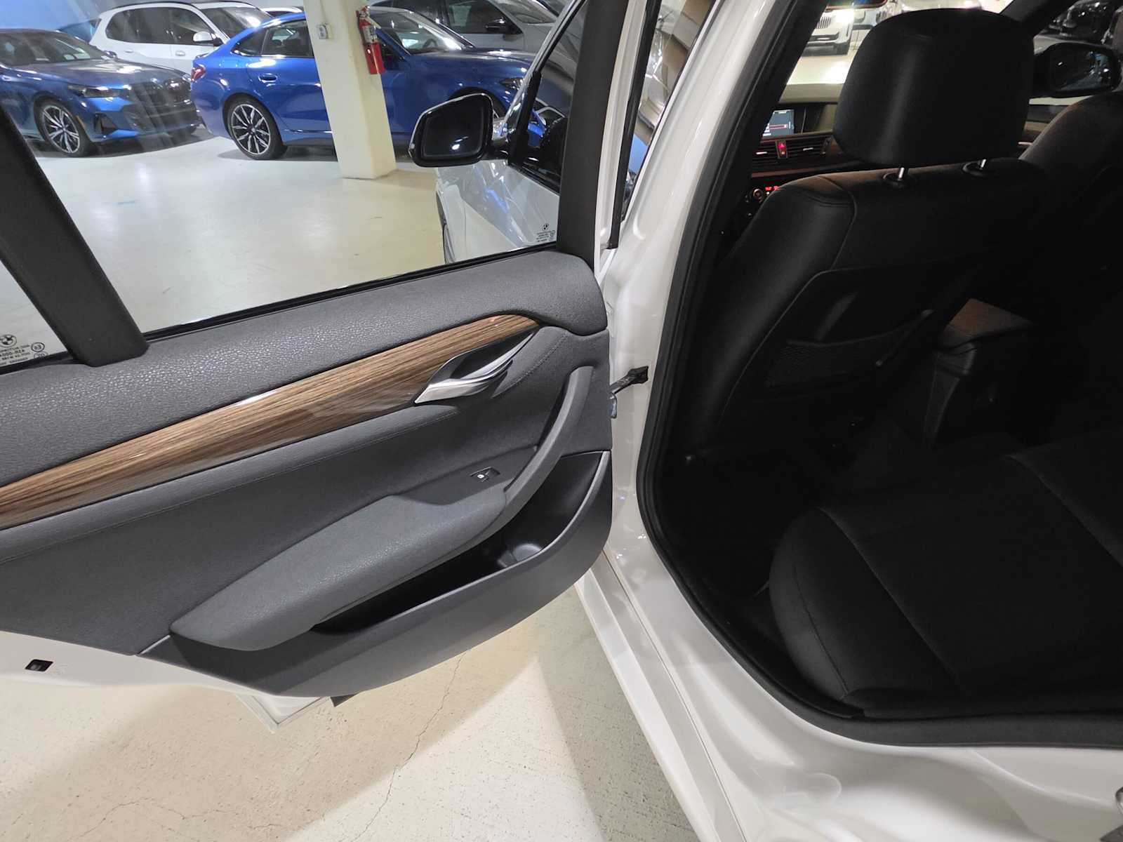 Used 2014 BMW X1 xDrive35i AWD/4WD image 17