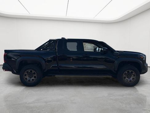 Used 2026 Toyota Tacoma 4x4 Double Cab Hybrid w/ Tow Tech Package image 9