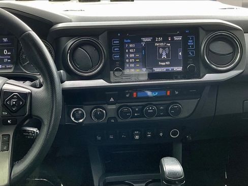 Used 2018 Toyota Tacoma TRD Pro image 11