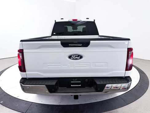 Used 2024 Ford F150 XLT w/ FX4 Off-Road Package AWD/4WD image 15