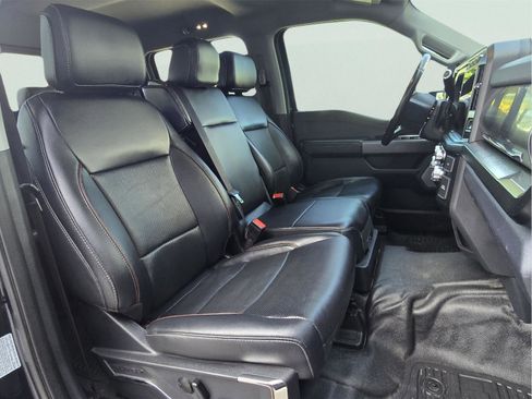Used 2024 Ford F350 Lariat w/ Sport Appearance Package image 27