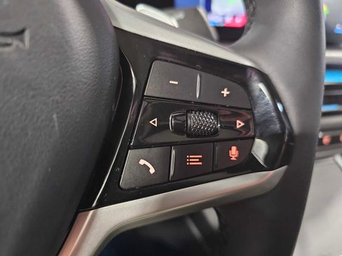 Used 2025 BMW 330i xDrive Sedan w/ M Sport Package image 19