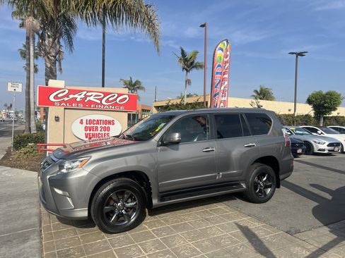Used 2014 Lexus GX 460 image 4