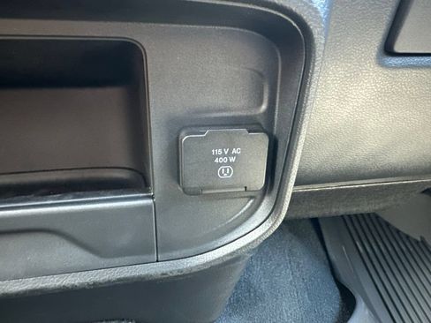 New 2026 RAM 2500 Warlock AWD/4WD image 37