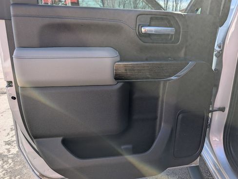 Used 2021 GMC Sierra 2500 SLE image 38