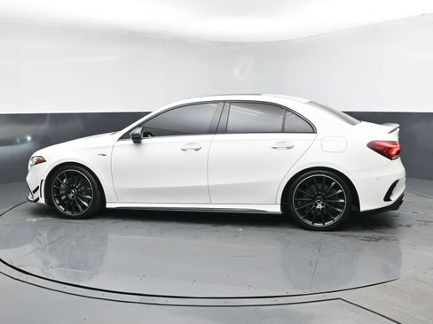 Used 2021 Mercedes-Benz A 35 AMG 4MATIC image 4