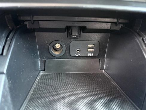 Used 2016 Subaru Outback 2.5i Limited image 25