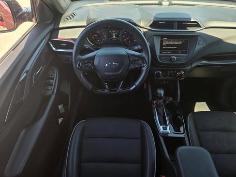 Used 2022 Chevrolet TrailBlazer RS FWD image 7