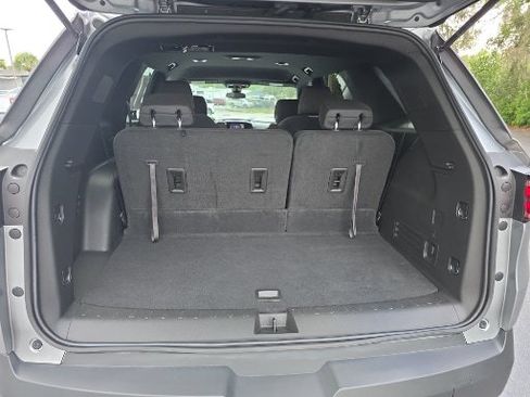 Used 2024 Chevrolet Traverse LT FWD image 20