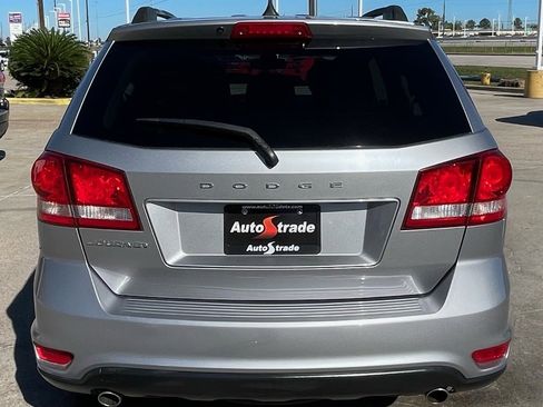 Used 2018 Dodge Journey SXT w/ Connectivity Group image 10