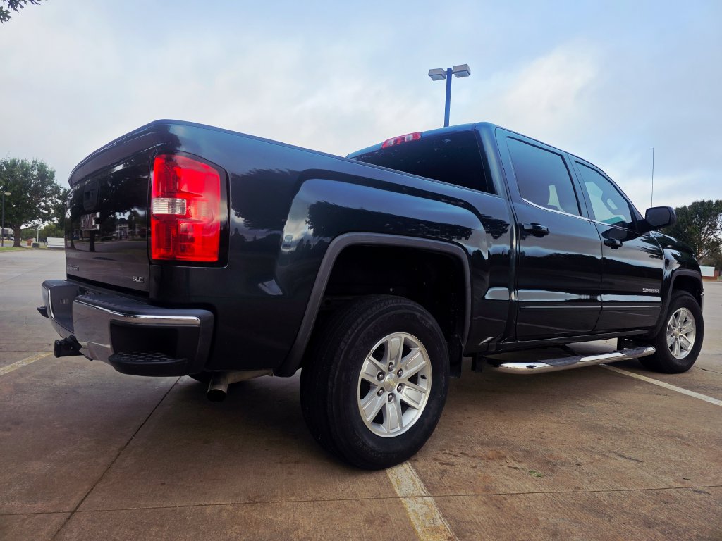 Used 2017 GMC Sierra 1500 SLE w/ SLE Value Package RWD image 12