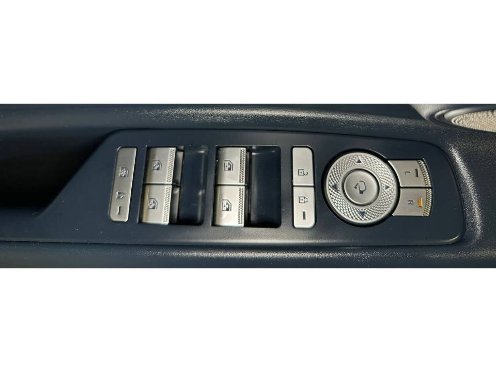 Used 2021 Genesis GV80 3.5T Advanced + AWD/4WD image 33
