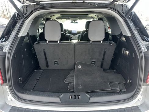 Certified 2023 Ford Explorer XLT w/ Equipment Group 202A image 44