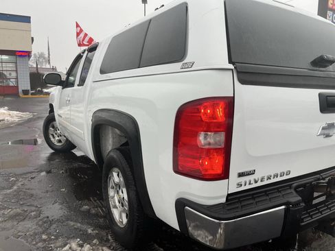 Used 2008 Chevrolet Silverado 1500 LTZ w/ Suspension Package, Off-Road image 9
