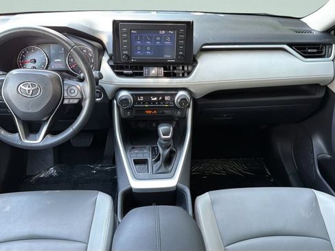 Used 2022 Toyota RAV4 XLE Premium FWD image 13