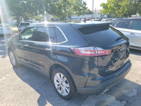 Used 2022 Ford Edge Titanium AWD/4WD image 3