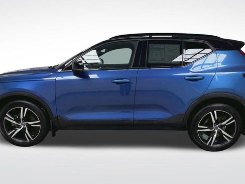 Used 2021 Volvo XC40 T5 R-Design w/ Protection Package Premier image 5