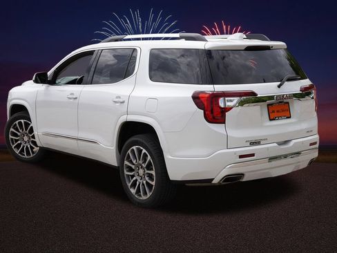 Certified 2022 GMC Acadia Denali w/ Trailering Package AWD/4WD image 7