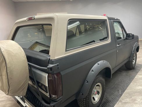 Used 1996 Ford Bronco image 5