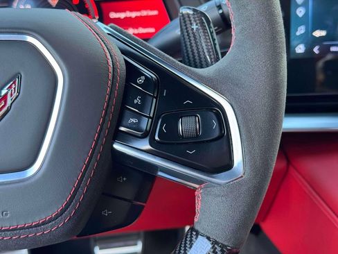 Used 2025 Chevrolet Corvette E-Ray AWD/4WD image 23