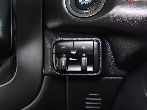 Used 2025 Dodge Durango R/T AWD/4WD image 16