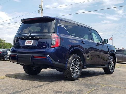 New 2025 Nissan Armada SL w/ Captain's Chari Seat Package image 8
