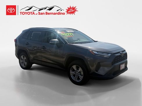 Certified 2025 Toyota RAV4 XLE AWD/4WD image 7