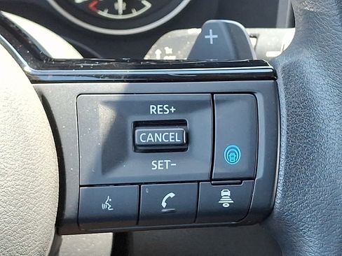 Certified 2023 Nissan Rogue SV AWD/4WD image 21