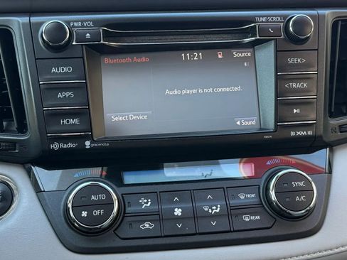 Used 2017 Toyota RAV4 XLE w/ Plus Extra Value Package image 18