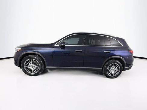 Used 2023 Mercedes-Benz GLC 300 4MATIC w/ Exclusive Trim Package image 6