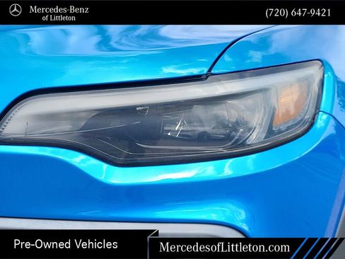 Used 2019 Jeep Cherokee Trailhawk w/ Comfort/Convenience Group AWD/4WD image 8