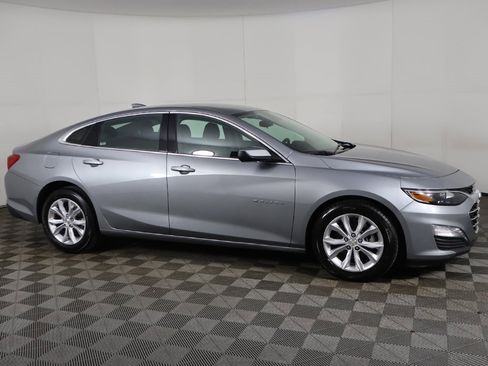 Used 2024 Chevrolet Malibu LT image 17
