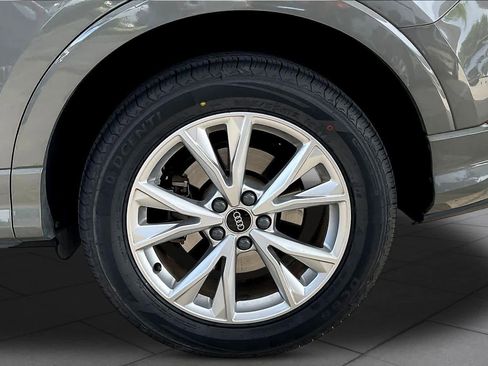 Used 2023 Audi Q3 2.0T Premium w/ Convenience Package AWD/4WD image 11