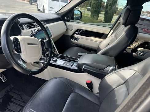 Used 2022 Land Rover Range Rover Westminster Edition image 8