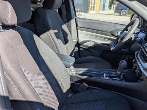 Certified 2023 Jeep Compass Sport image 10