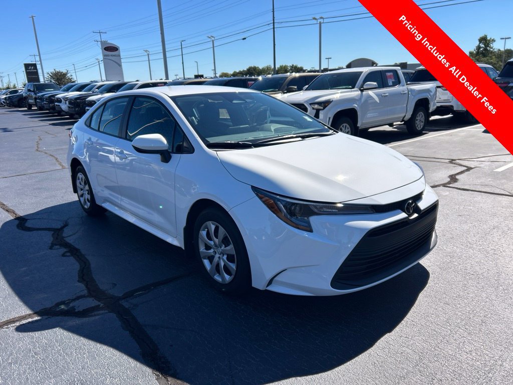 Used 2026 Toyota Corolla LE FWD image 20