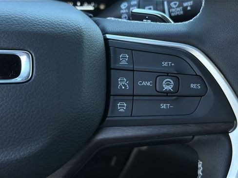 New 2026 Jeep Grand Cherokee Limited AWD/4WD image 27