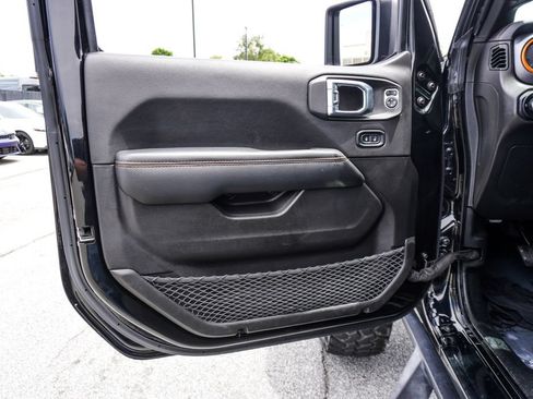 Used 2022 Jeep Gladiator Mojave w/ LED Lighting Group AWD/4WD image 17